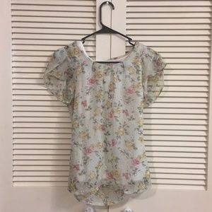 Flower Pattern - Short Sleeved Top